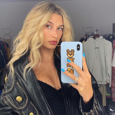 Hailey Baldwin: Απίστευτη δήλωση για τις Kendall Jenner, Gigi και Bella Hadid