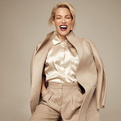 Βίκυ Καγιά: Την έχεις ξαναδεί να ποζάρει τόσο sexy;