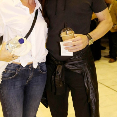 Γάμος alert! Πασίγνωστη τραγουδίστρια μόλις παντρεύτηκε με κουμπάρο τον Κώστα Καραφώτη (Photos)