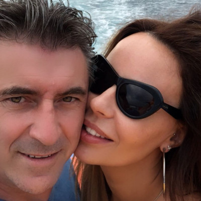 Ιωάννα Λίλη - Θοδωρής Ζαγοράκης: Η selfie με τα παιδιά τους και το αισιόδοξο μήνυμα (pics)