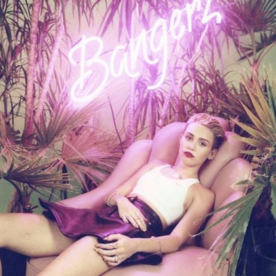 Miley Cyrus: Ο έρωτας τής ξαναχτύπησε την πόρτα, oι fans της όμως θέλουν να την... κλείσει