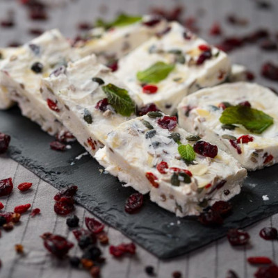 Πώς θα φτιάξεις μπάρες γιαουρτιού με superfoods