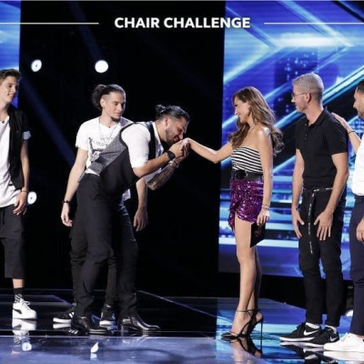 O Γιάννης Τεργιάκης πέρασε στα live του X-Factor με την ομάδα του Χρήστου Μάστορα κι ουρλιάζουμε