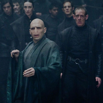 Harry Potter: Εσύ είχες παρατηρήσει το μυστικό που κρύβουν οι ρόμπες του Voldemort;