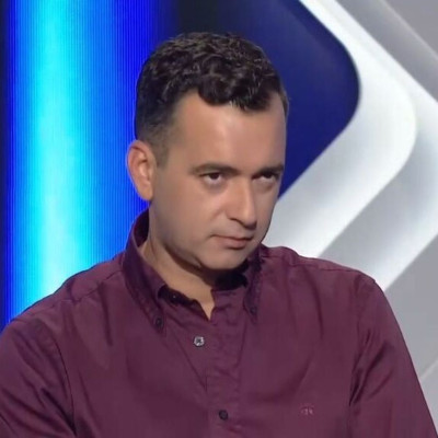 GNTM: Ποιος είδε τον Μπράτη και δεν τον φοβήθηκε; Έξαλλος με διαγωνιζόμενη! (video)