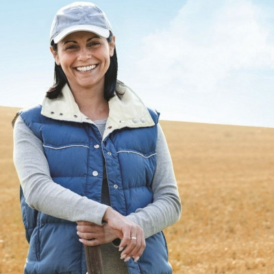 Τελικά, μπορείς να ταιριάζεις παντού αν είσαι πραγματικά αυθεντική;