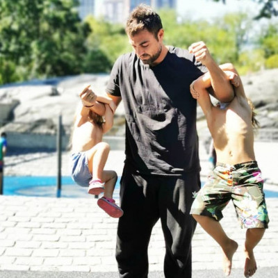 Με μαλλιά αλά David Beckham ο γιος του Στέλιου Χανταμπάκη - Δείτε το νέο του χτένισμα (pics)