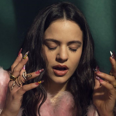 Η Rosalia ξεπέρασε μέχρι και την Ariana Grande με το «Con Altura»: Το απίθανο ρεκόρ που πέτυχε