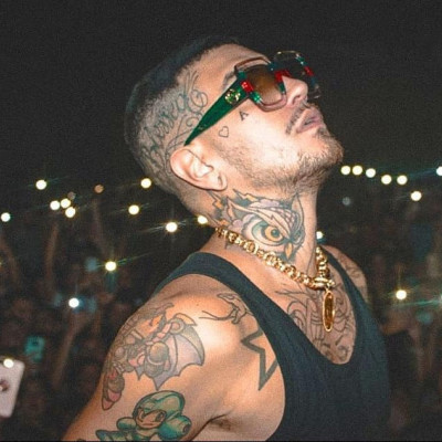 Άσε ο,τι κάνεις! Ο Snik έχει μικρό αδερφό και είναι το Νο2 στις τάσεις του YouTube