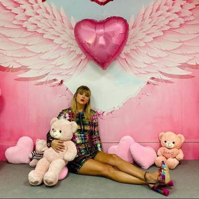 Taylor Swift: Έκανε το remake του «Lover» με τον Shawn Mendes και θα σου πάρει το μυαλό