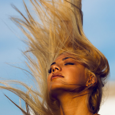 Αυτά τα 5 λάθη κάνεις με το λάδι μαλλιών