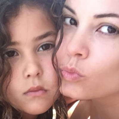 Μαρία Κορινθίου- Γιάννης Αϊβάζης: Η κόρη τους έχει γενέθλια - Οι ευχές και η τούρτα υπερπαραγωγή