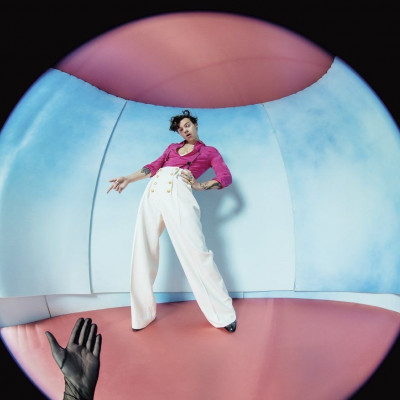 «Watermelon Sugar»: Πάρε μια γλυκιά γεύση από το νέο κομμάτι του Harry Styles