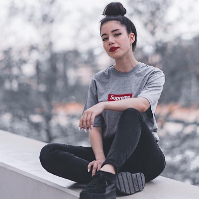 Η Natasha Kay έκανε ένα τεράστιο makeover και πρέπει να δεις τα μαλλιά της