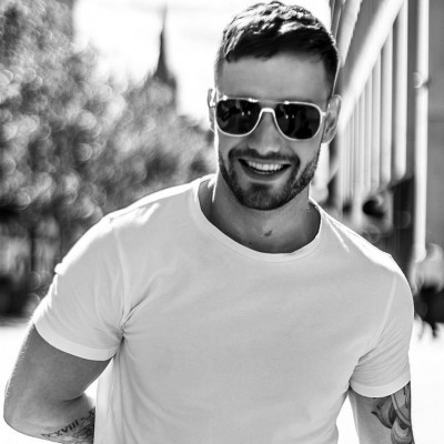 Liam Payne: Φέρνει τα Χριστούγεννα πιο γρήγορα με το «All I Want (For Christmas)»