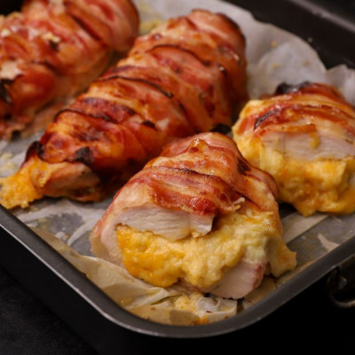 Πώς θα φτιάξεις κοτόπουλο τυλιχτό με μπέικον