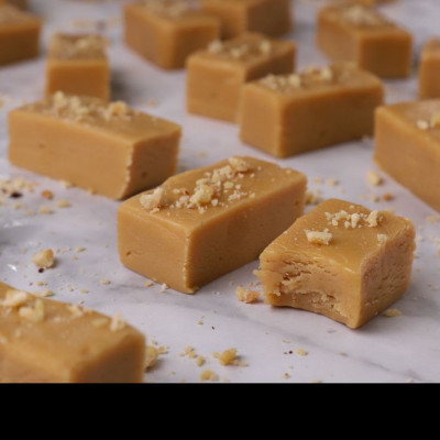 Λαχταριστό fudge φυστικοβούτυρου