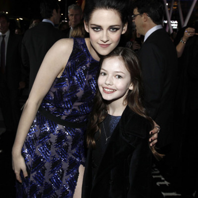 Θυμάσαι την κόρη της Stewart και του Pattinson στο Twilight! Δεν φαντάζεσαι πώς είναι σήμερα