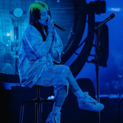 Billie Eilish: Μίλησε ανοιχτά για την κατάθλιψη και πρέπει να δώσεις βάση σε ό,τι λέει
