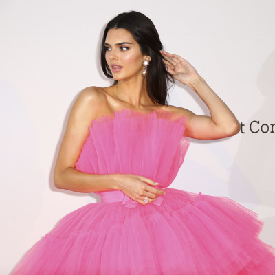 Kendall Jenner: Η χριστουγεννιάτικη διακόσμηση του σπιτιού της θα σε ενθουσιάσει