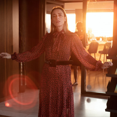 Το τέλειο cocktail φόρεμα των γιορτών είναι αυτό