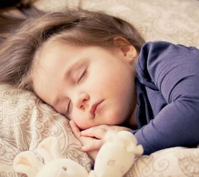 Το παιδί μου και η χειμωνιάτικη ρουτίνα του ύπνου μας