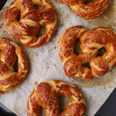 Φτιάξε εύκολα pretzel (πρέτσελ)