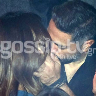 Λασκαράκη-Σουλτάτος: Τι παράφορος έρωτας είναι αυτός; Τα καυτά φιλιά τους στα μπουζούκια! (photos)