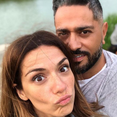 Λασκαράκη - Σουλτάτος: Η χριστουγεννιάτικη φωτογραφία που δείχνει τον μεγάλο τους έρωτα