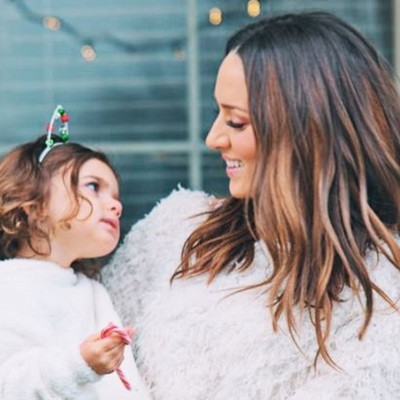 Καλομοίρα: Όμορφες καθημερινές στιγμές με τα παιδιά της στην Αμερική (vid & pics)