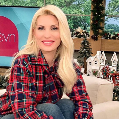 Ελένη Μενεγάκη: Ήρθε η ώρα να δεις την κάθε γωνιά του σπιτιού της! Και είναι μοναδικό όπως εκείνη!