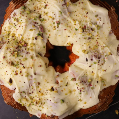 Κέικ με αποξηραμένα φρούτα