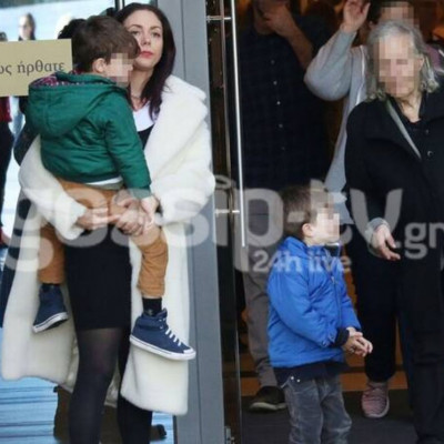 Σάννυ Χατζηαργύρη: Θυμάστε τη Λίλα από τους Singles; Δείτε πόσο έχουν μεγαλώσει τα δίδυμα αγόρια της