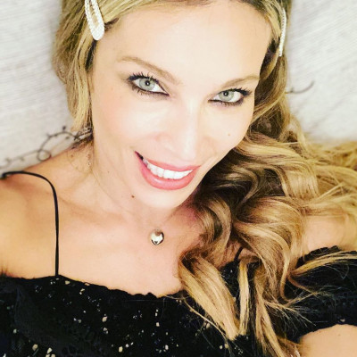 Η Μαριέττα Χρουσαλά πόσταρε την πρώτη της φωτό με μαγιό για το 2020