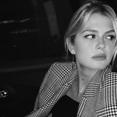 Αμαλία Κωστοπούλου: Δείτε τι τη ρώτησαν για τα αδέρφια της και τι απάντησε (pics)