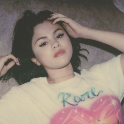Selena Gomez: Την βλέπουμε χωρίς make up κι όμως παραμένει θεά