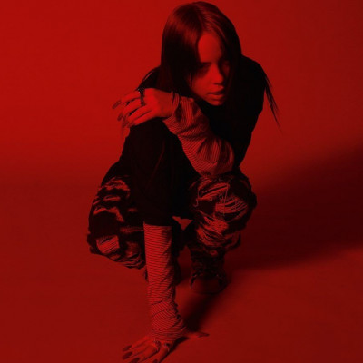 Billie Eilish: Το τραγούδι της νέας ταινίας του James Bond έχει την υπογραφή της