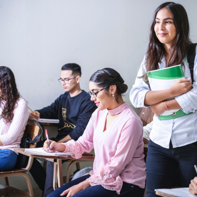 Λέρωσες τη μπλούζα σου με μελάνι στο σχολείο; Έτσι θα την καθαρίσεις