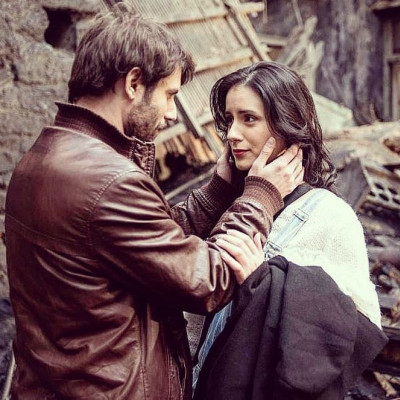 Η Βάλια από το «Καφέ της Χαράς» αποκαλύπτει όλη την αλήθεια για το επίθετό της