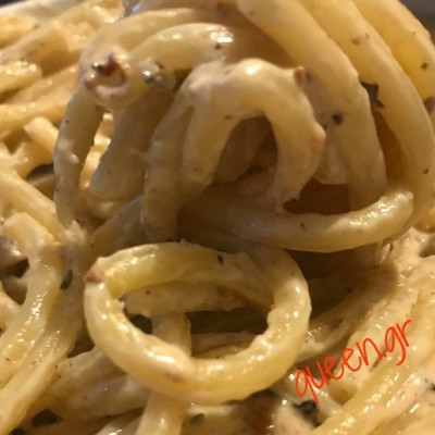 Μακαρόνια με μανιτάρια αλά κρεμ