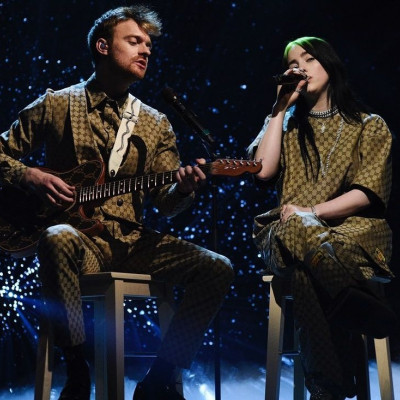 Ξέρεις τον υποψήφιο για Grammy αδελφό της Billie Eilish; Ήρθε η ώρα να τον μάθεις!