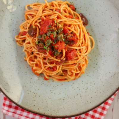 Πουτανέσκα, από τον Γιώργο Τσούλη