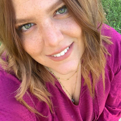 Άλλο hair look για τη Δανάη Μπάρκα! Το νέο χρώμα στα μαλλιά της θα σε εμπνεύσει