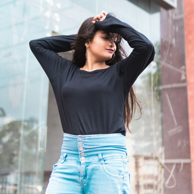 Shopping Guide: 6 χειμερινές μπλούζες που θα φοράς και την άνοιξη