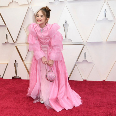 Όσκαρ 2020: Η Julia Butters εμφανίστηκε στα βραβεία με ένα σάντουιτς (pics+vid)