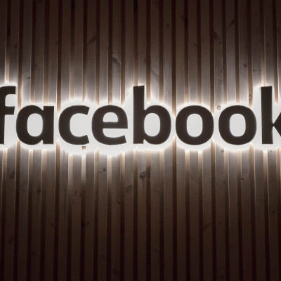 Η καλύτερη μέρα για να ποστάρεις στο Facebook δεν είναι αυτή που φαντάζεσαι