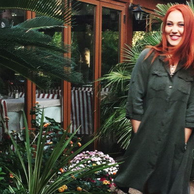 Πηνελόπη Αναστασοπούλου: Θα πάθετε πλάκα με τον μπαμπά της - Δεν είναι ο κλασσικός παππούς (pics)