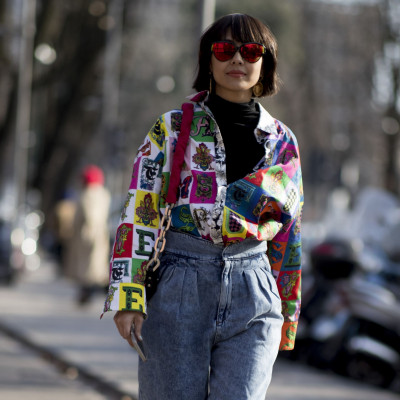 Πώς θα κάνεις casual layering χρησιμοποιώντας βασικά κομμάτια της γκαρνταρόμπας σου