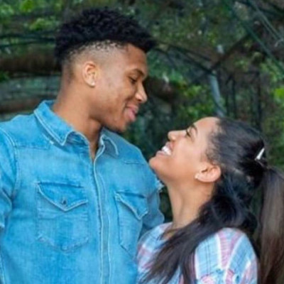 Γιάννης Αντετοκούνμπο: Η αδημοσίευτη φώτο από την εγκυμοσύνη της συντρόφου του & το τρυφερό μήνυμα