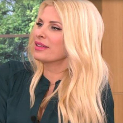 Ελένη Μενεγάκη: Θα τα χάσετε με την εξομολόγησή της: «Δεν νιώθω καλά... » (Video & Photos)